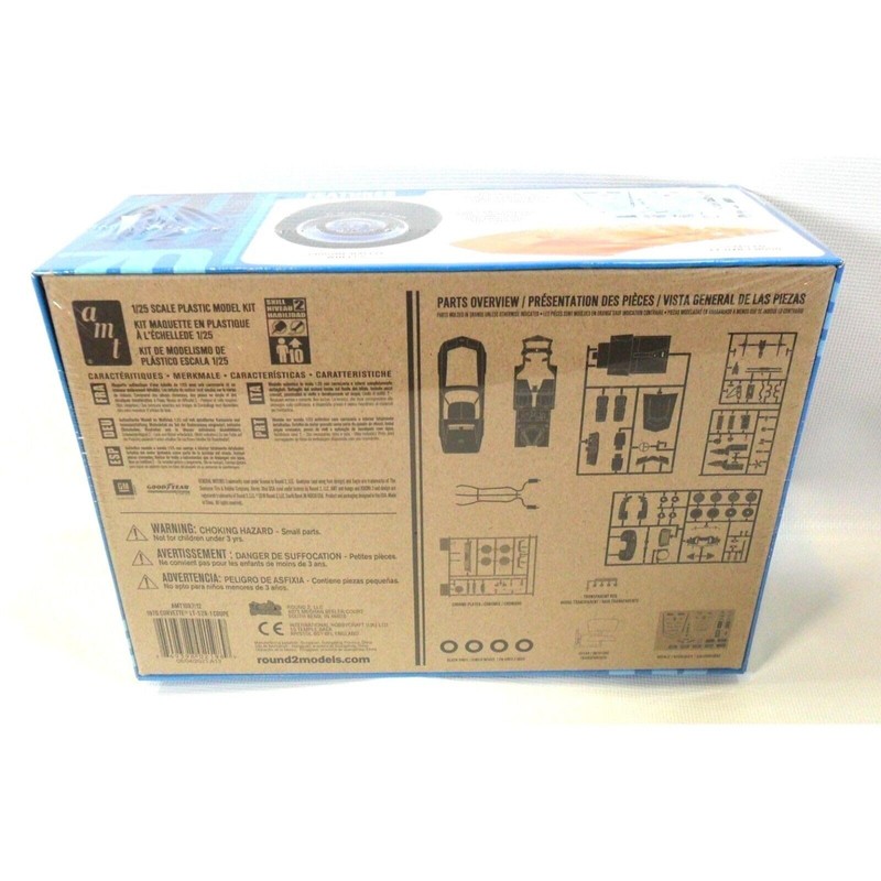 AMT 1970 Chevy Corvette Coupe 1:25 Scale Model Kit, White,