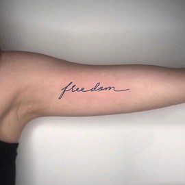 Oottati 2 Sheets Tiny Fake Semi Permanent Waterproof Temporary Tattoos Stickers 100% Plant-Based Ink Realistic English Inspirational Quotes Words Freedowm Just Do It