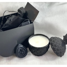 K_R-Blue (Type) Scented Candle. Hand Poured. Notes of Citrus, Floral, Woody, Musk. 5.0 oz. with appx. 15-20 hrs. Burn time.