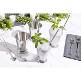 Sol Living Mint Julep Cups Set of 4, 12 oz Stainless Steel Lining Silver Cups Handcrafted Kentucky Derby Cups Barware Set for Cocktails Mixed Drinks Bar Accessories Gift Set Perfect for Cold Drinks