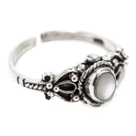 Windalf Medieval Toe Ring PERLA 8mm White Stone Midi Ring Vintage 925 Sterling Silver, Sterling Silver, Mother of Pearl