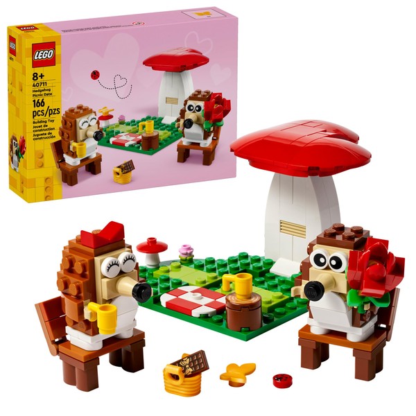 LEGO Hedgehog Picnic Date Building Toy - Animal Figures and