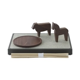IKOI SERIES Nagomi Kobo Stylish Annual Bon Decoration Set, Tou, First Bon, New Bon, Size (W x D x H): 11.7 x 8.3 x 1.3 inches (29.7 x 21 x 3.3 cm); Walnut