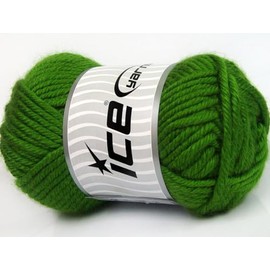 Lot of 2 x 200gr Skeins Ice Yarns Atlas Jumbo Hand Knitting Yarn Green