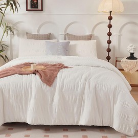 Catesgoo Twin Comforter Set Cream White, 2 Pieces Seersucker Bed Set, Soft & Warm Lightweight Bedding Comforter Sets for All Season, Bedding Sets with Comforter, 1 Pillowcase