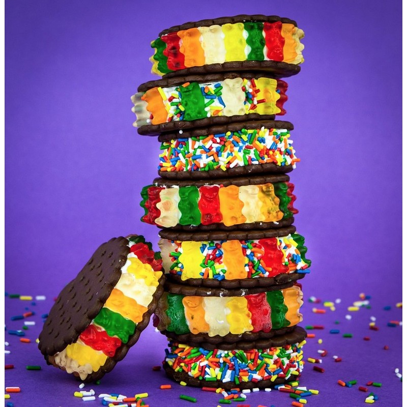 HARIBO Gummi Candy, Original Goldbears Gummy Bears, 8 Ounce Share