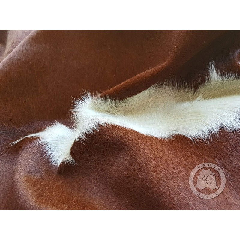 Hereford Cowhide Rug 6ft x 8 ft 180cm x 240