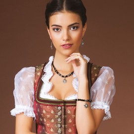 Alpenflüstern Costume Jewellery Set Pearl Costume Necklace, Bracelet & Earrings Rhinestone Edelweiss – Dirndl Necklace, Bracelet, Earrings in Traditional Colours SET024, Pearl