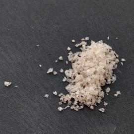 Yoshinoya Kelp Salt 6.3 oz (180 g) Stand Pack with Zipper