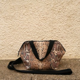 Plan B, Trapezoidal Handbag/Small Shoulder Bag, Model Lo, Removable and Adjustable Nylon Shoulder Bag - 130 cm max-, Woman's, Fabric (Animal Print)