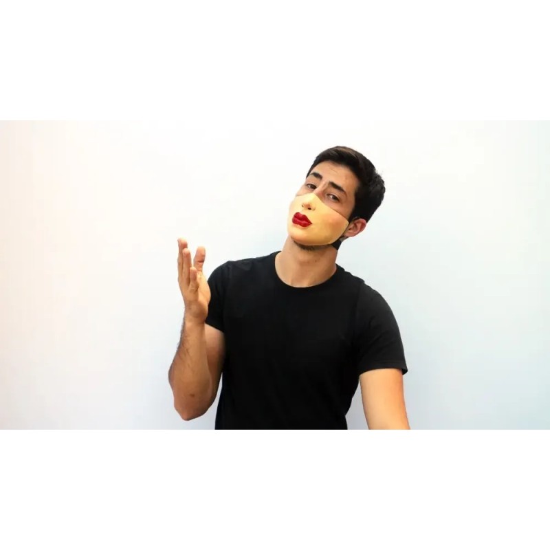 Ghoulish Productions Cubrebocas Red Lips Color Beige