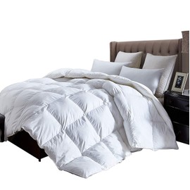 Luxurious California King Size Lightweight Goose Down Comforter Duvet Insert All Season, 1200 Thread Count 100% Egyptian Cotton, 45 oz Fill Weight, ( Cal ) King