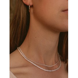 modabilé Women's Hoop Earrings 925 Sterling Silver Hanging Round (2 cm / 20 mm) I Round Circle Earrings Geometric Circle Elegant Small I Real Silver Jewellery, Sterling Silver Sterling silver