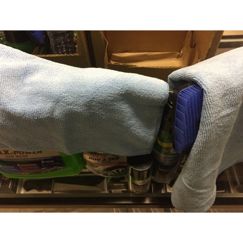 Turtle Wax Premium Auto Detailing Kit! Comes with 5 titles