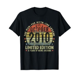 15th Birthday Gifts Vintage October 2010 15 Years Old Men T-Shirt