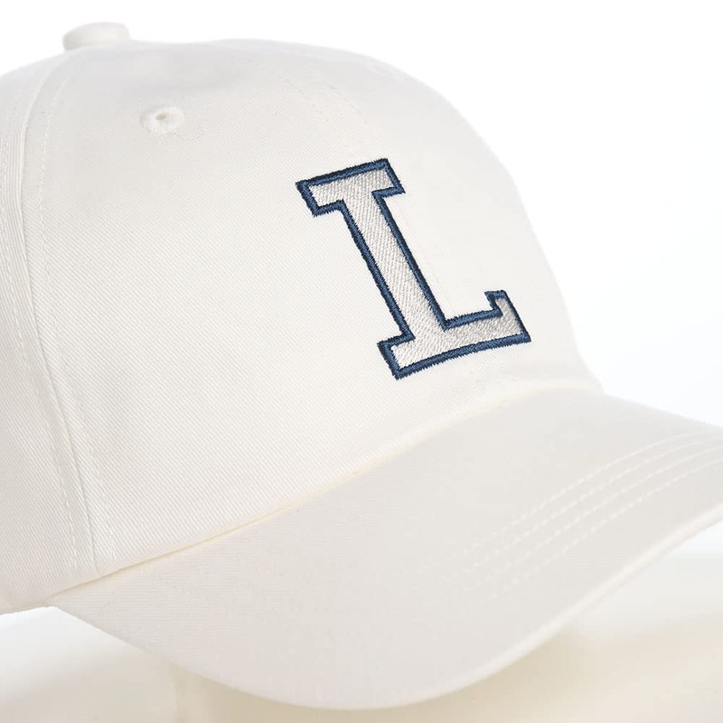 Lacoste INITIAL APPLIQUE CAP (Initial Applique Cap), Off-White, 58 Sizes