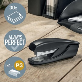 Leitz Leitz Heftgerät, 30 Blatt, Inkl. Heftklammern, Integrierter Entklammerer, 100% recyclebar, Umweltfreundlich, Schwarz, Nexxt Recycle-Serie, 56040095