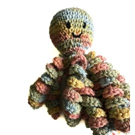 Crochet Octopus for Preemies, Crochet Octopus for Babies in Variegated Yellow, light blur and pink, Crochet Amigurumi
