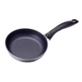 Swiss Diamond 7 Inch Frying Pan Nonstick Diamond Frying Pan, Aluminum Coated Skillet, Dishwasher Safe and Oven Safe Fry Pans with Ergonomic Handle, Grey