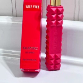 Valentino New Valentino Voce Viva Eau de Parfum For Women Travel Spray 10 ml/0.33 oz