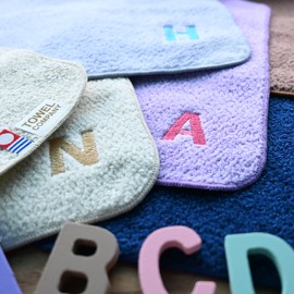 TOWEL COMPANY Imabari Towel, Handkerchief, 8.7 x 8.7 inches (22 x 22 cm), Gift, Embroidery, Initial (Alphabet - S (Off White)