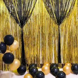 LIBAIJIAAZQH Tinsel Curtains, Glitter Curtain, Tinsel, Party Curtain, 4 Pieces Foil Background Fringe Curtains, 20 Pieces Party Balloons for Windows, Birthday, Christmas, Wedding, A- Black Gold