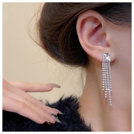 Inilbran Boho Crystal Chandeliers Tassel Earrings Gold Crystal Rhinestone Chain Drop Earrings Vintage CZ Chain Earrings Vintage Crystal Tassels Chain Dangle Earrings Jewelry for Women and Girls