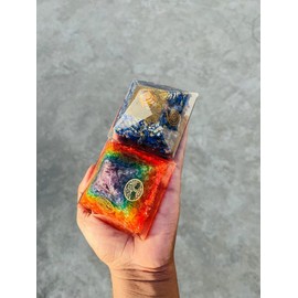 2 Pcs Set Lapis Lazuli & 7 Chakra Orgone Crystal Pyramid Seven Chakra Reiki Crystal Healing Tree of Life Orgonite Pyramid Home Office Table Decor Gift Positive Energy Yoga Meditation