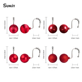 Sunlit - Ganchos decorativos para cortina de ducha con bolas de rodillo, diseño de bolas de Navidad, decoración de baño, juego de 12 unidades, color rojo