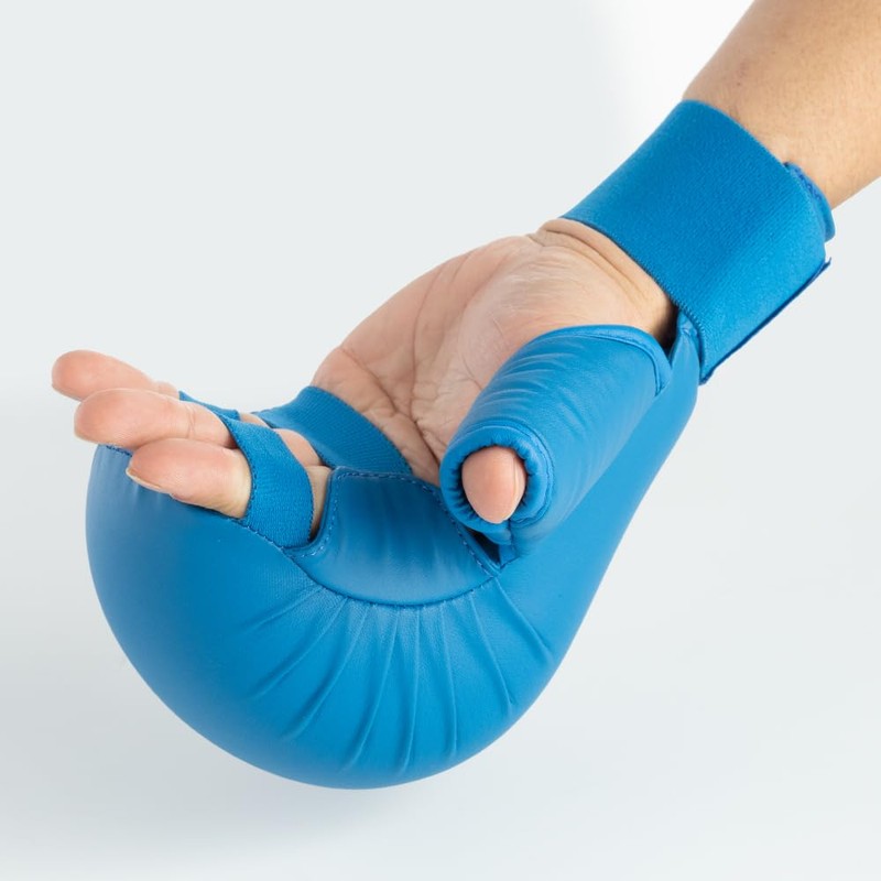 Blitz Elite Gloves With Thumb - White - Small