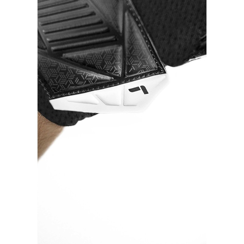 Reusch Unisex Youth Attract Infinity Junior Goalkeeper Gloves, 5, Black