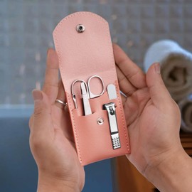 HANTEKAS Travel Manicure Set Professional Nail Clipper Kit-5 Pieces Stainless Steel Manicure Kit, Women Men Grooming kit With Nail Care Tools Beauty Scissors Tweezers (Silver Pink)