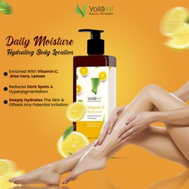 VoilaVe Loción corporal hidratante diaria con vitamina C, aloe vera, limón, reduce la apariencia de líneas finas y arrugas, se adapta a todos los tipos de piel, sin parabenos y aceite mineral, 8.45 onzas líquidas