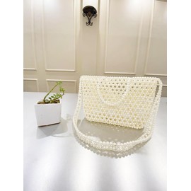 Elegant White Pearl Beaded Clutch Purse for Formal Occasions Beautiful Ladies Handbag For Women, 28 x 18 cm