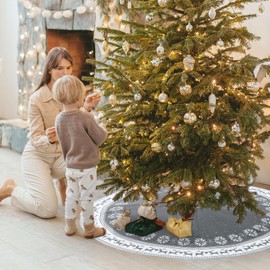 Dremisland Large Christmas Tree Skirt, 48 Inch Rustic Christmas Tree Mat with Snowflake Reindeer Grey Knitted Xmas Tree Skirts for Home Party Holiday Indoor Outdoor Decoration