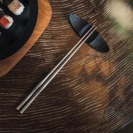 Thous Winds Titanium Chopsticks, Compact, Lightweight, Titanium, Barbecue Chopsticks, Tableware, Cutlery, Disassemblable, Anti-Slip, For Outdoor Activities, Camping, Includes Bag