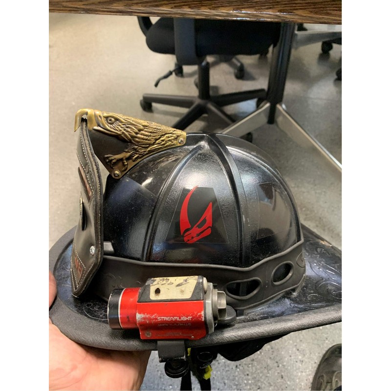 Star Extra Small Mandalorian Logo Signet Vinyl Decal Sticker