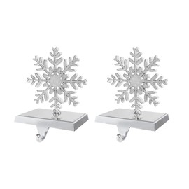 Snowflakes Christmas Stocking Hanger 2 Pack Sturdy Metal Stocking Holder Stand 3D Sliver Snowflake Stocking Hook Christmas Ornaments for Fireplace Mantel Home Decor Christmas Decorations Suppliess