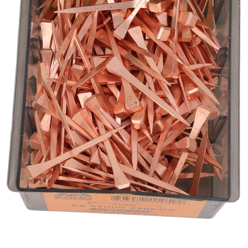 250Pcs Horseshoe Nails Copper Plating Shoeing Nails with Plastic Box