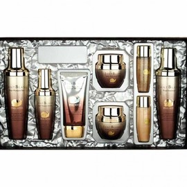 Snail Mucin and Herbal Ingredient Skin Moisturizing Soothing for Women 6-Piece Set