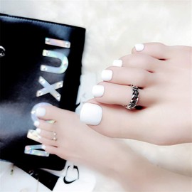 24 Unids Color puro Decoración Artificial Falso Dedo Falso Nail Art Punta y pegamento Uñas falsas Coffin Nails Tips Largo cubierta completa acrílico U