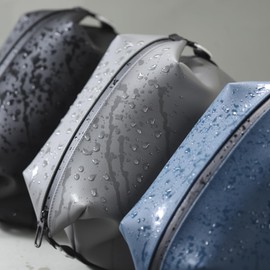 Vomgomfom 6L 13 Inch Silicone Toiletry Bag, Waterproof Leakproof Travel Cosmetic Organizer, Adjustable G-Buckle Compression Dopp Kit, Foldable Makeup Bag for Women & Men,Black