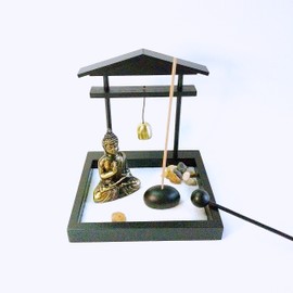 Japanese Miniature Zen Garden Set for Meditation, Home Decor or Gifting (Design B)