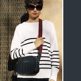 Lois - Shoulder Bag for Women - Small Women's Handbag - Shoulder Bags for Women Made of Canvas/PU - Women's Shoulder Bag for Everyday Use - Small Women's Bag Casual, Blue (313286)