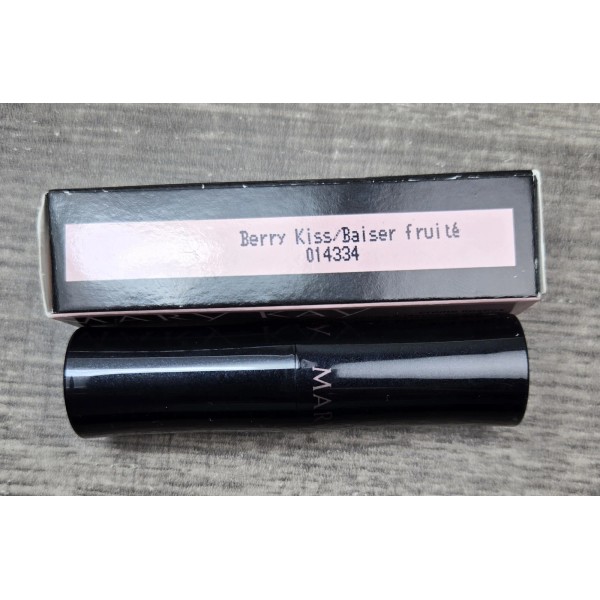Mary Kay New In Box Mary Kay Creme Lipstick Berry