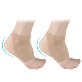 Heel crack management, moisturizing effect, half socks, functional insole, toe callus band protective skin