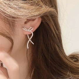 Wendalern Long Crystal Bow Earrings Diamond CZ Bowknot Jacket Earrings Silver Ribbon Bow Tie Stud Earrings Sparkly Rhinestone Bow Statement Earrings Jewelry for Women and Girls