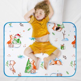 Aolso Potty Training Mattress, Mattress Protector Cot, 70 x 90 cm Bed Protection, Washable Bed Underlay, Waterproof, for Single Beds, Children's Beds, Baby Cots (Snowman)