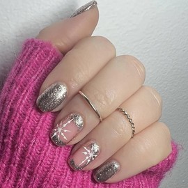 Christmas Press on Nails Square Short Fake Nails with Snowflake Designs Glitter Gold Full Cover Stick on Nails Artificial Acrylic Xmas Winter False Nails Glue on Nails for Women Manicure Decor 24Pcs