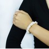 Anthony Vincent Pulsera 3 Hilos Perlas Naturales. 19 cm Color